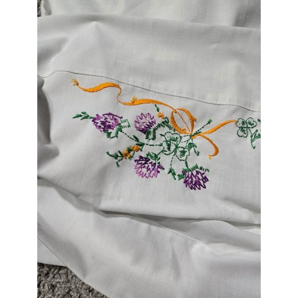 Vtg Floral Hand-Embroidered 2 Pillowcases Cross stitched White Grandmacore Chic